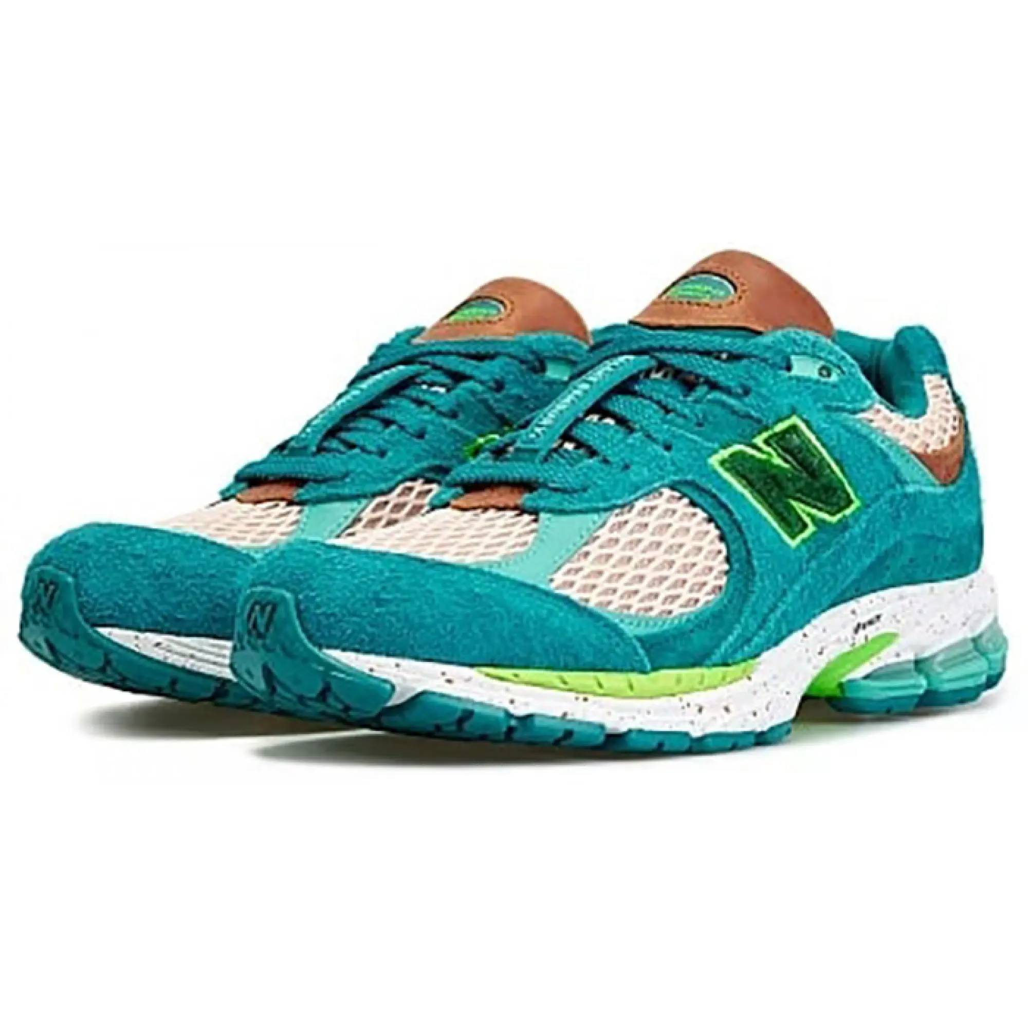New balance store water