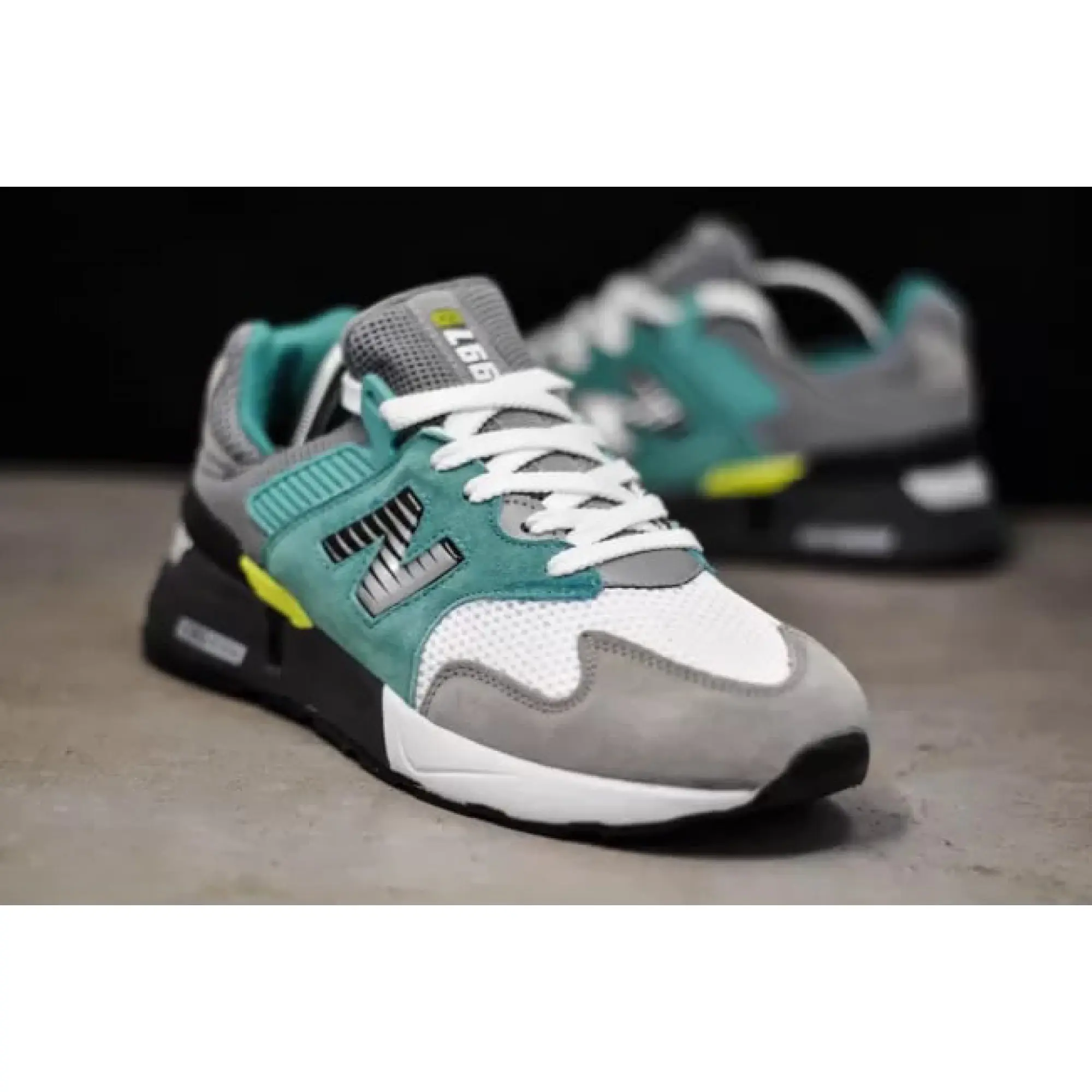 New balance on sale 779 verde militare